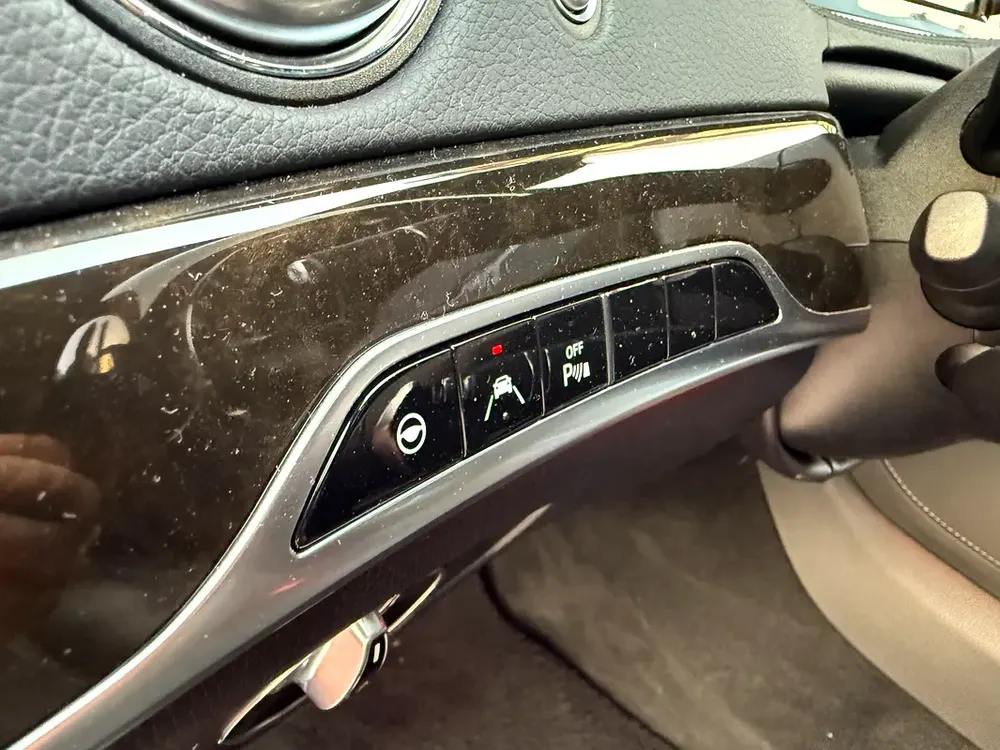 Mercedes-Benz S-Class S 550 2014 - Japanese Specs - Image 6
