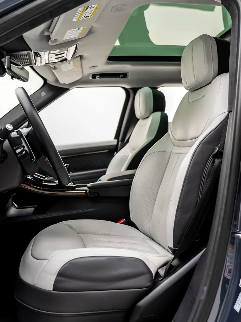 2023 Land Rover Range Rover Sport P530 ,First Edition, Warranty, Low Kms, 530 HP - Image 12