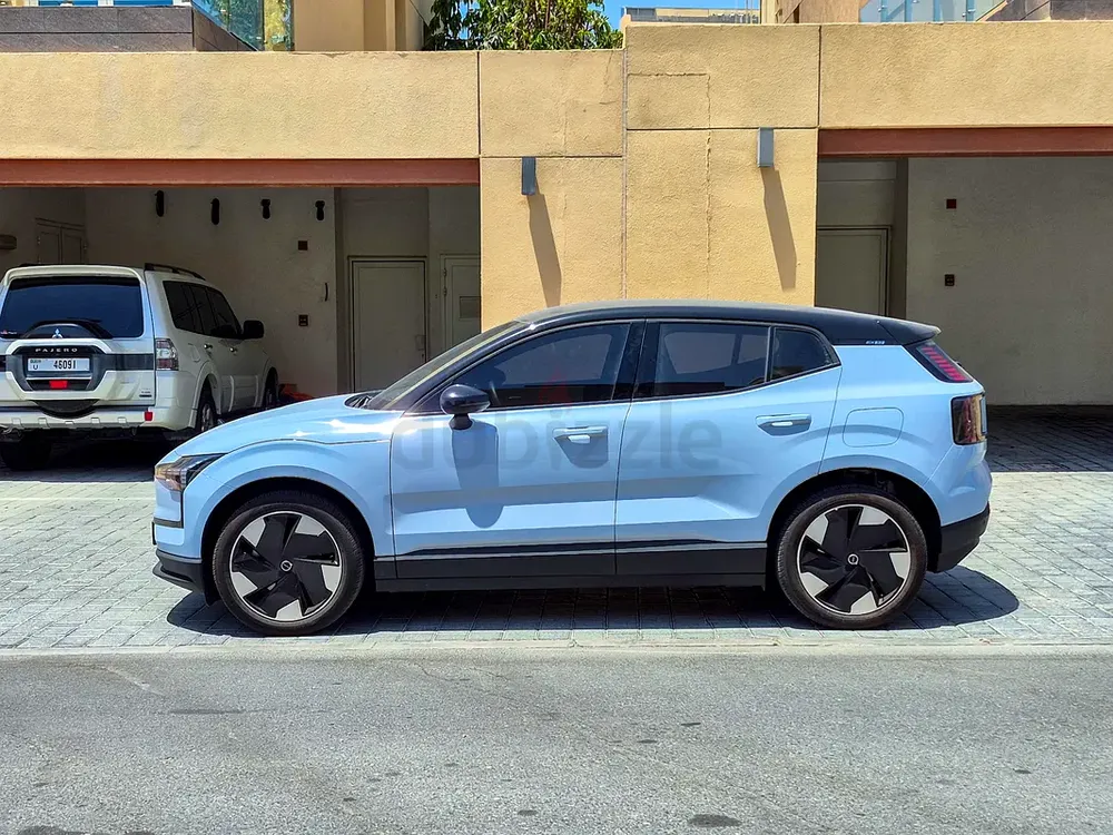 AED 1596/month | 2024 Volvo EX30  | GCC Specs | Ref#461877 - Image 5