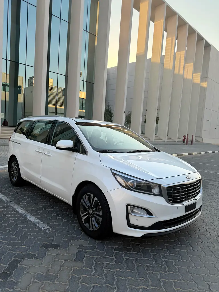 2020 Kia Grand Carnival - GCC Specs - Image 18