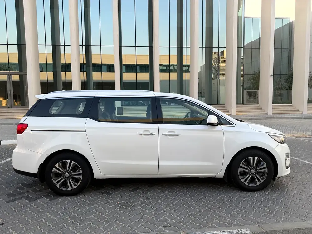 2020 Kia Grand Carnival - GCC Specs - Image 7