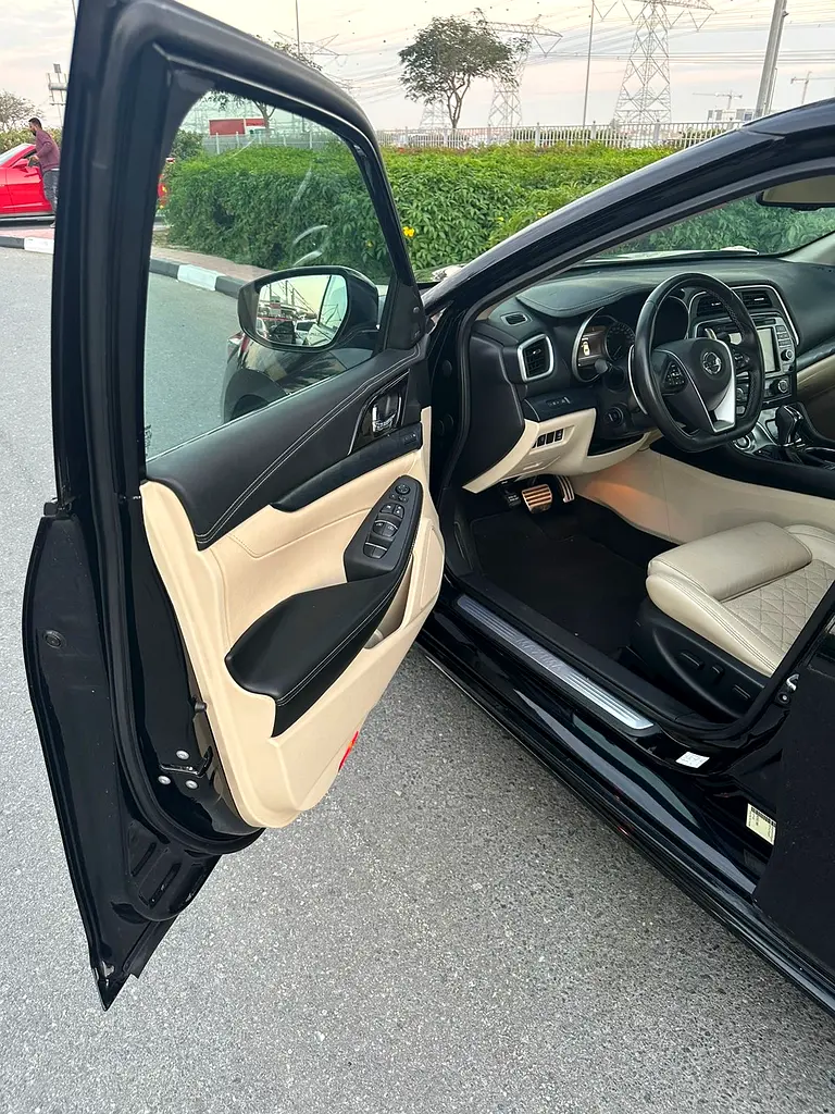 NISSAN MAXIMA SR FULL OPTION GCC SPECS SINGLE OWNER ORIGINAL PAINT - Image 14