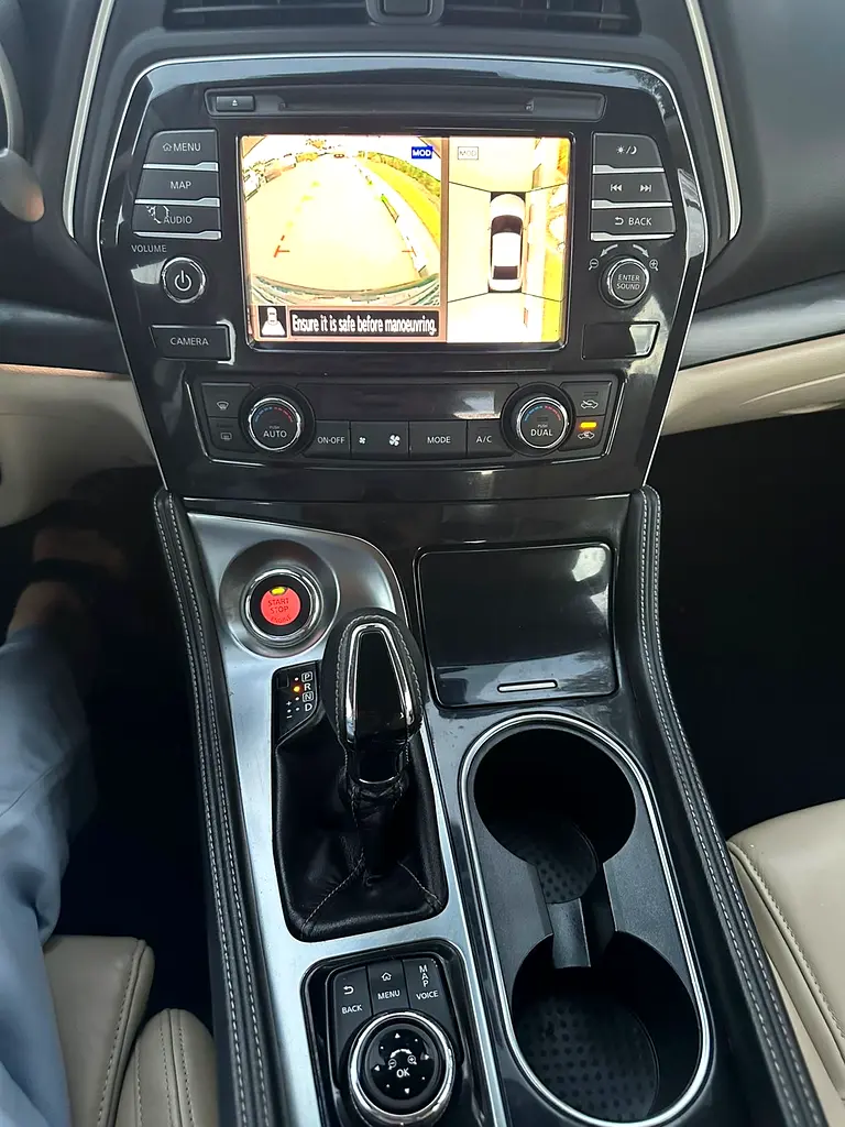 NISSAN MAXIMA SR FULL OPTION GCC SPECS SINGLE OWNER ORIGINAL PAINT - Image 15