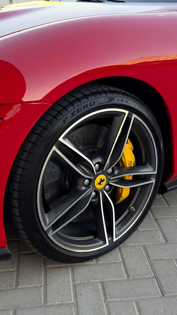 2022 Ferrari Roma - European Specs - 14,000 kms - Image 12