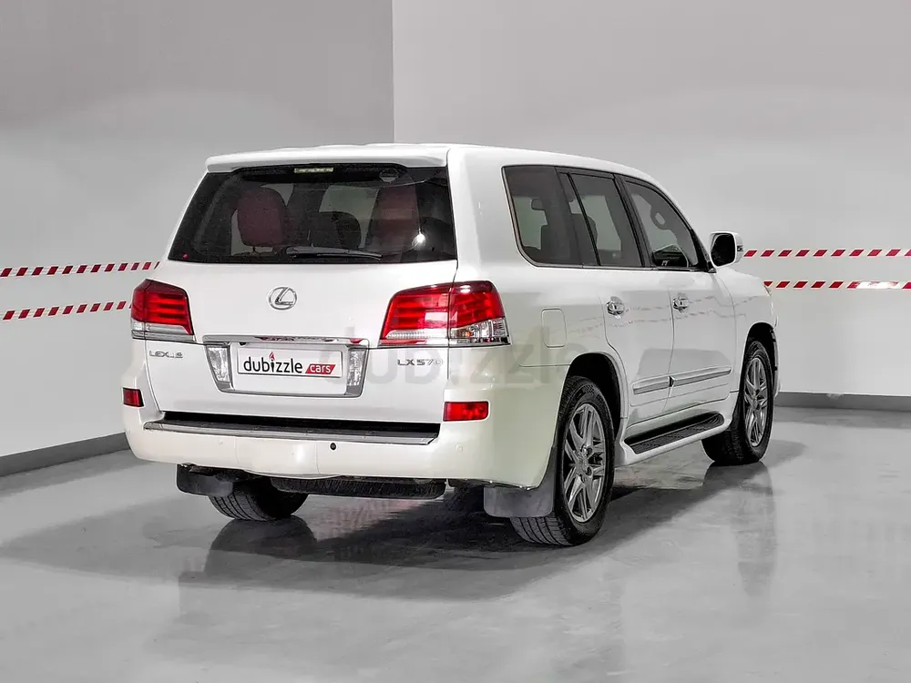 Inspected Car | 2012 Lexus LX-Series LX 570 Platinum | GCC Specs | Ref#468068 - Image 6