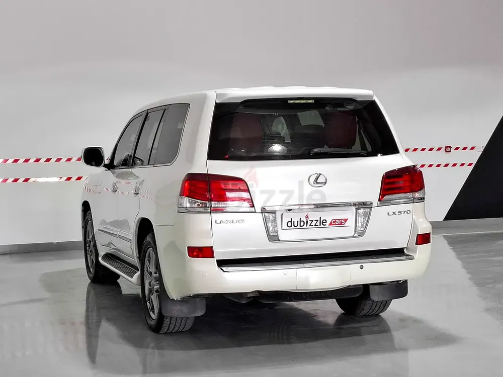 Inspected Car | 2012 Lexus LX-Series LX 570 Platinum | GCC Specs | Ref#468068 - Image 8