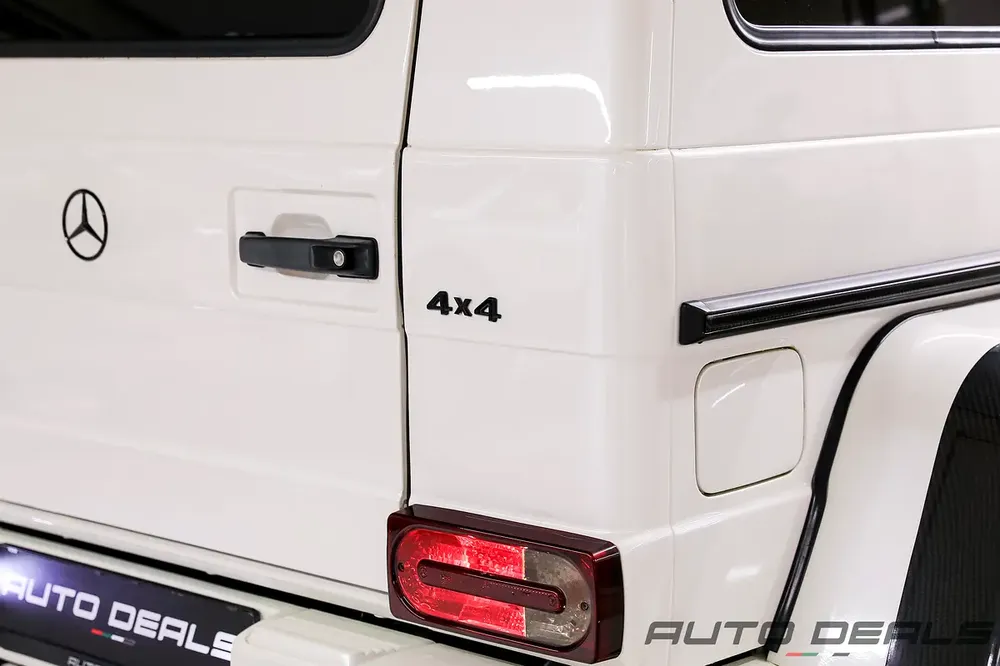 2016 Mercedes Benz G500 4x4² Brabus | GCC Specs | Fully Loaded | Well Maintained | 4.0L V8 - Image 10