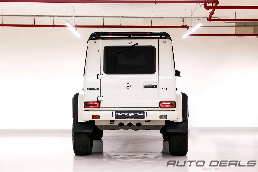 2016 Mercedes Benz G500 4x4² Brabus | GCC Specs | Fully Loaded | Well Maintained | 4.0L V8 - Image 5