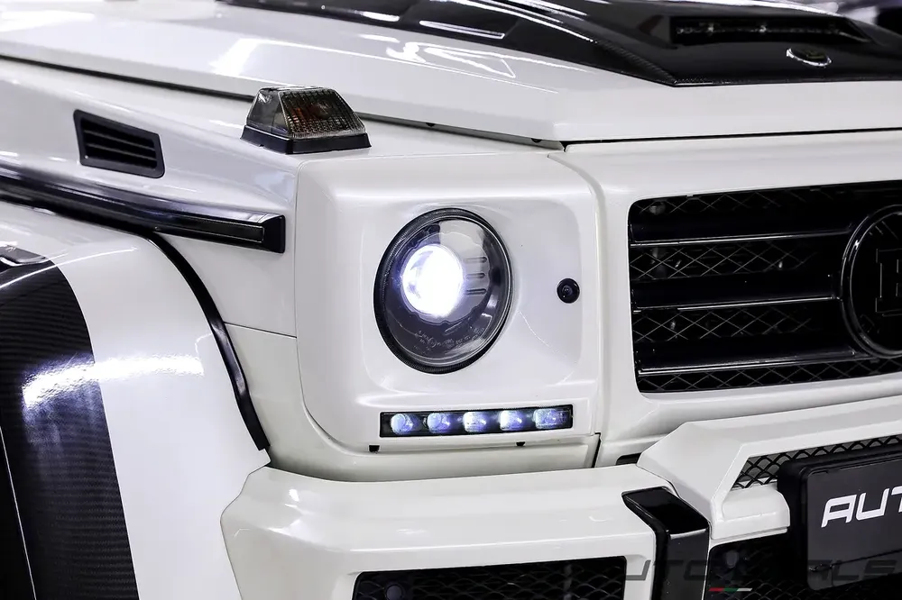 2016 Mercedes Benz G500 4x4² Brabus | GCC Specs | Fully Loaded | Well Maintained | 4.0L V8 - Image 7