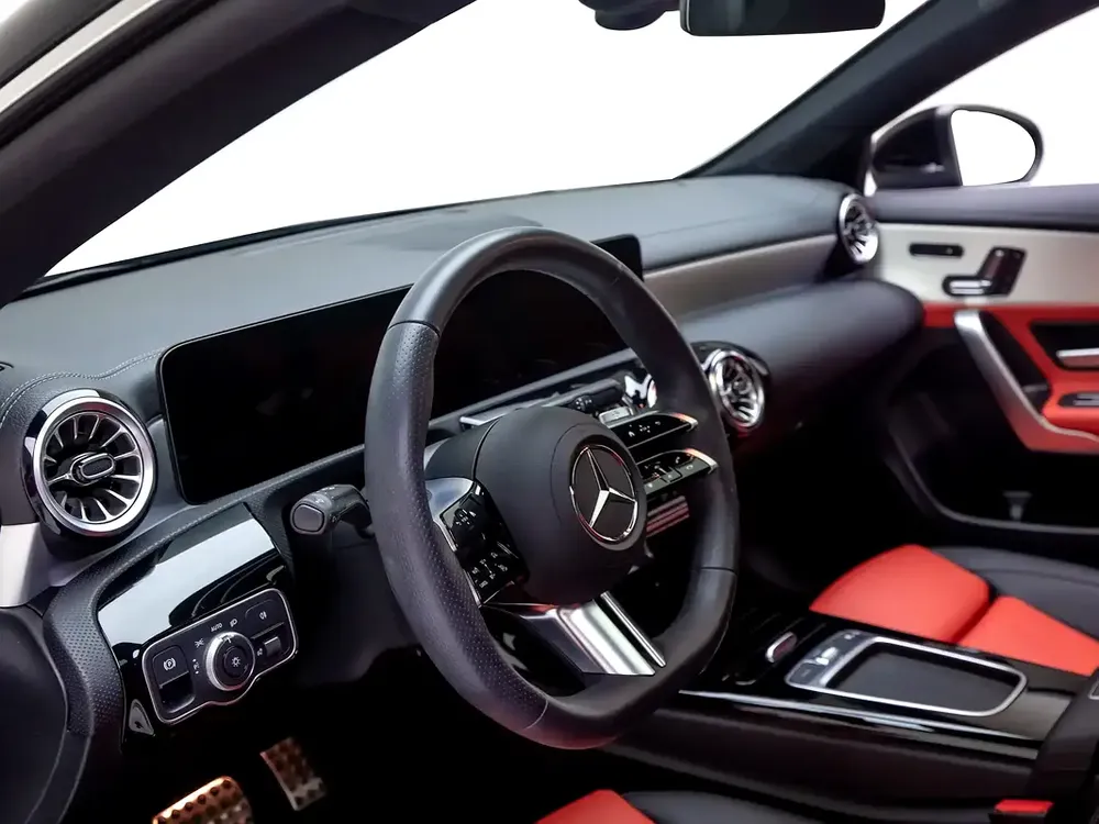 2024 | Mercedes Benz | CLA 250 4MATIC | GCC Specs  | With Warranty and Service Contract - Image 8