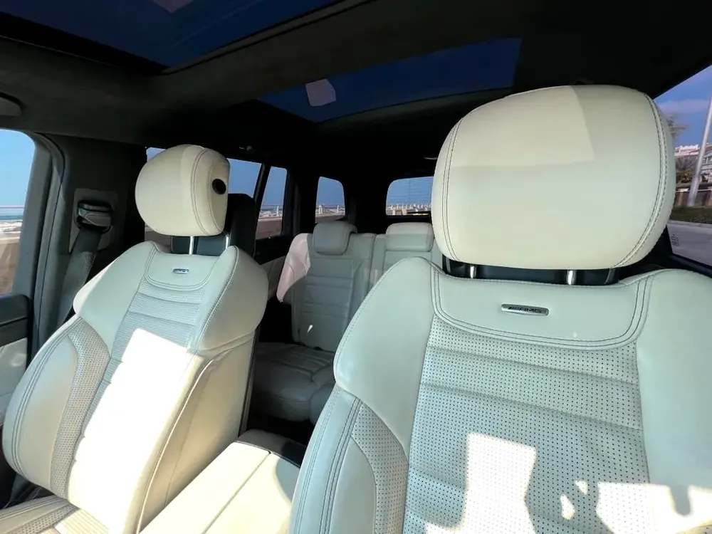 Mercedes-Benz GLS 63 AMG 4MATIC+ 2017, GCC Specs - Image 7