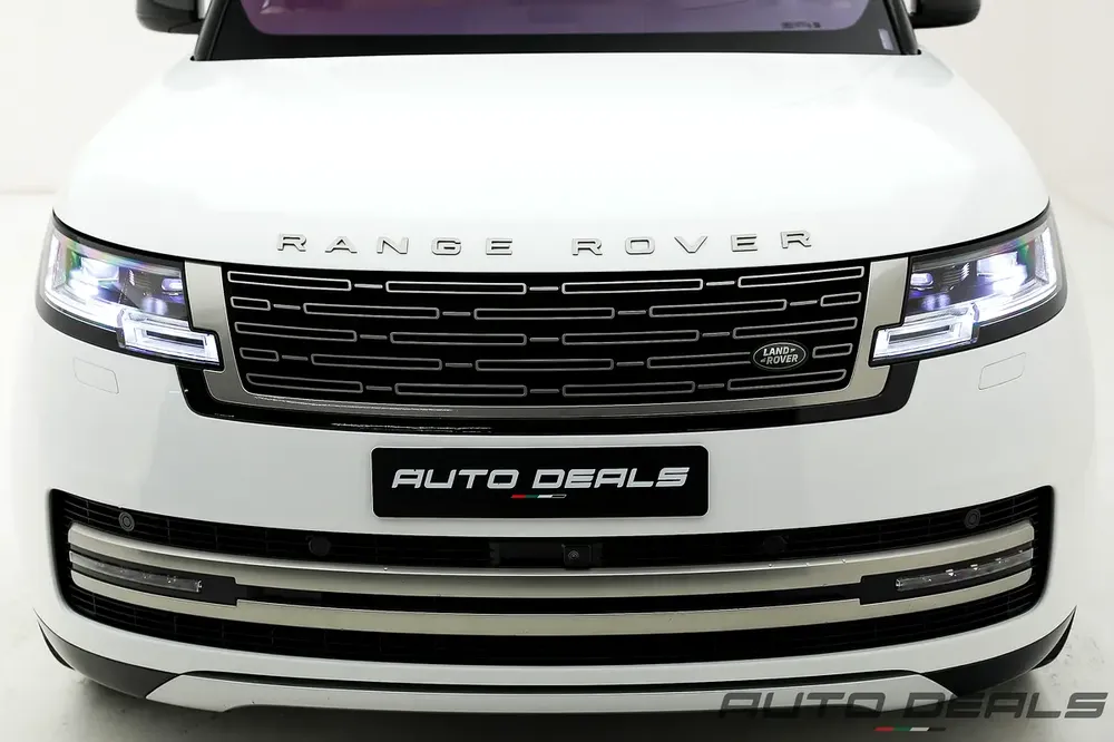 2022 Range Rover Vogue HSE P400 | GCC Specs | Low Mileage | Perfect Condition | 3.0L i6 - Image 6