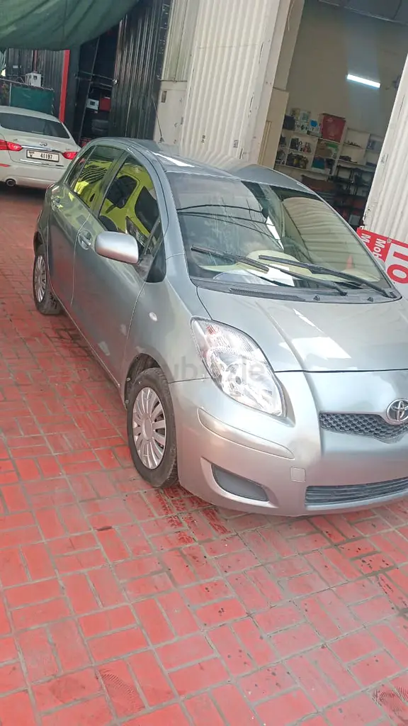 TOYOTA YARIS 2011 FOR SALE - Image 6