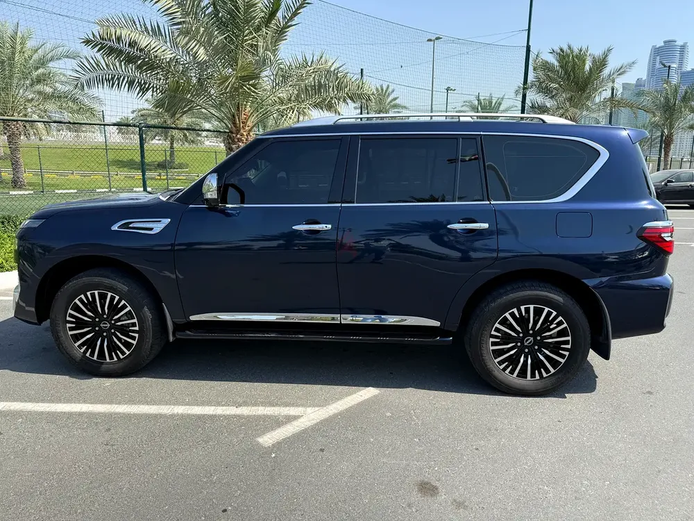 2023 Nissan Patrol SE Platinum - GCC Specs - Like New! - Image 7