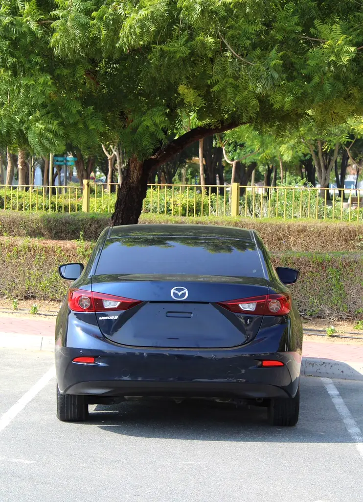 2018 Mazda 3 GCC | Excellent Condition! 

Available on Cash or  Bank Finance! - Image 8