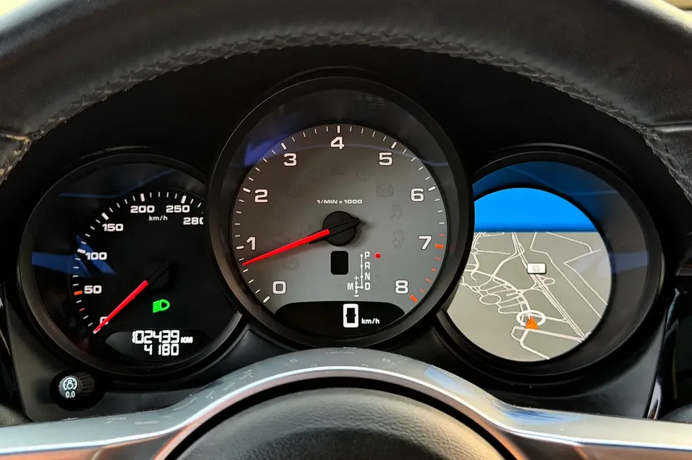 Porsche Warranty / Porsche Service History | Porsche Macan S 2016 GCC Specifications (2 Keys) - Image 17