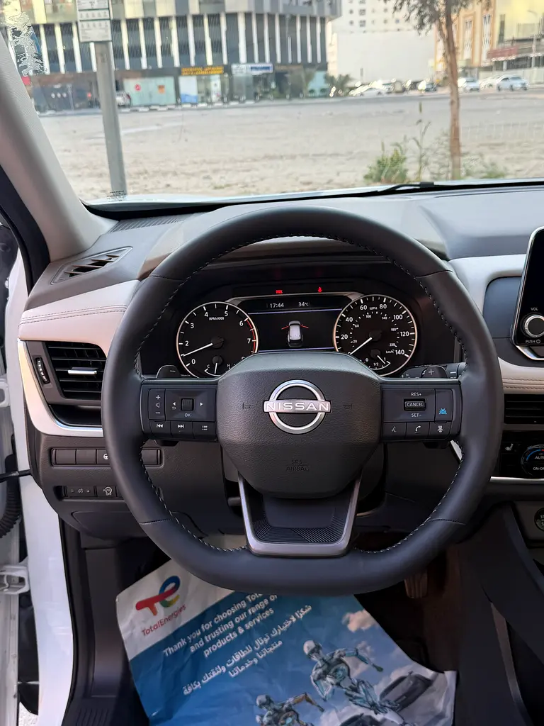 Nissan Rogue 2025 SV - Image 11