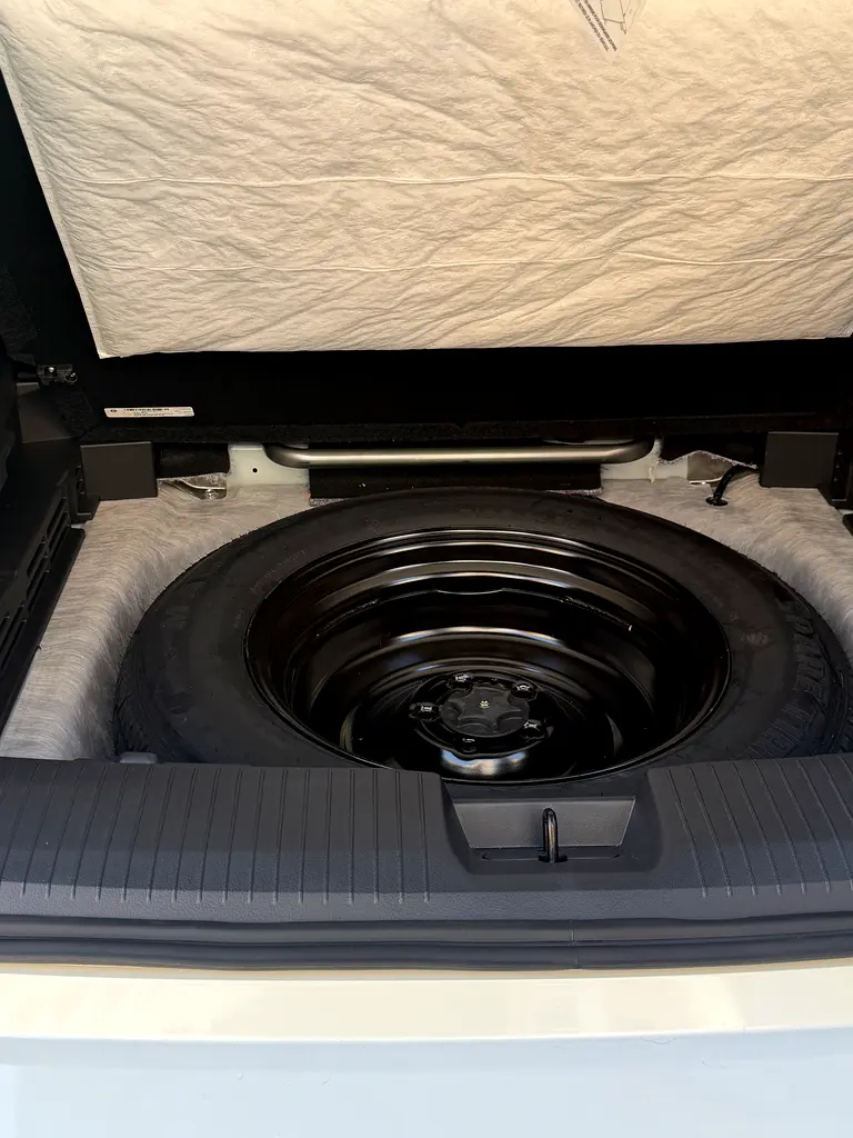 Nissan Rogue 2025 SV - Image 15