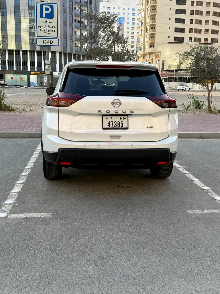 Nissan Rogue 2025 SV - Image 4