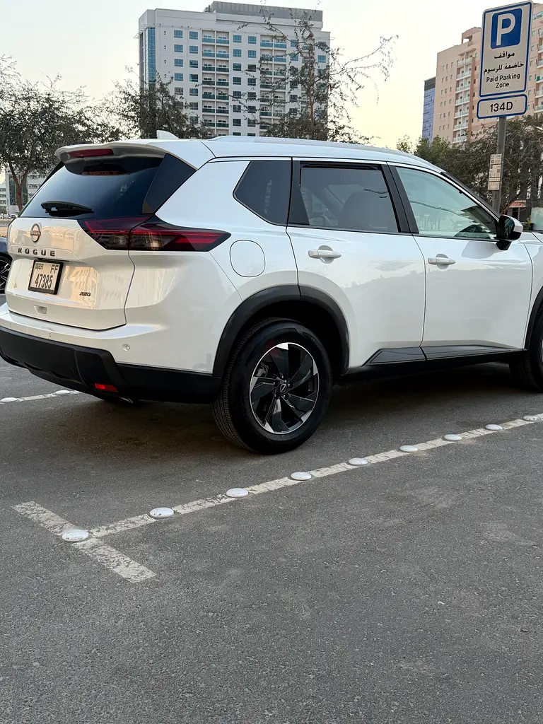 Nissan Rogue 2025 SV - Image 5