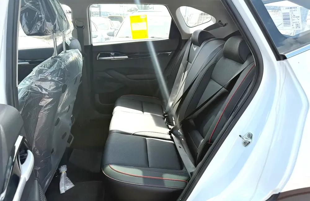 Kia Seltos 1.5L Luxury - Image 10