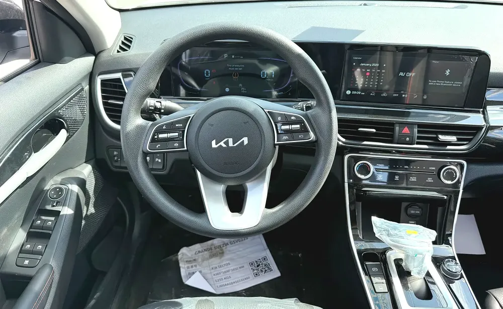 Kia Seltos 1.5L Luxury - Image 13