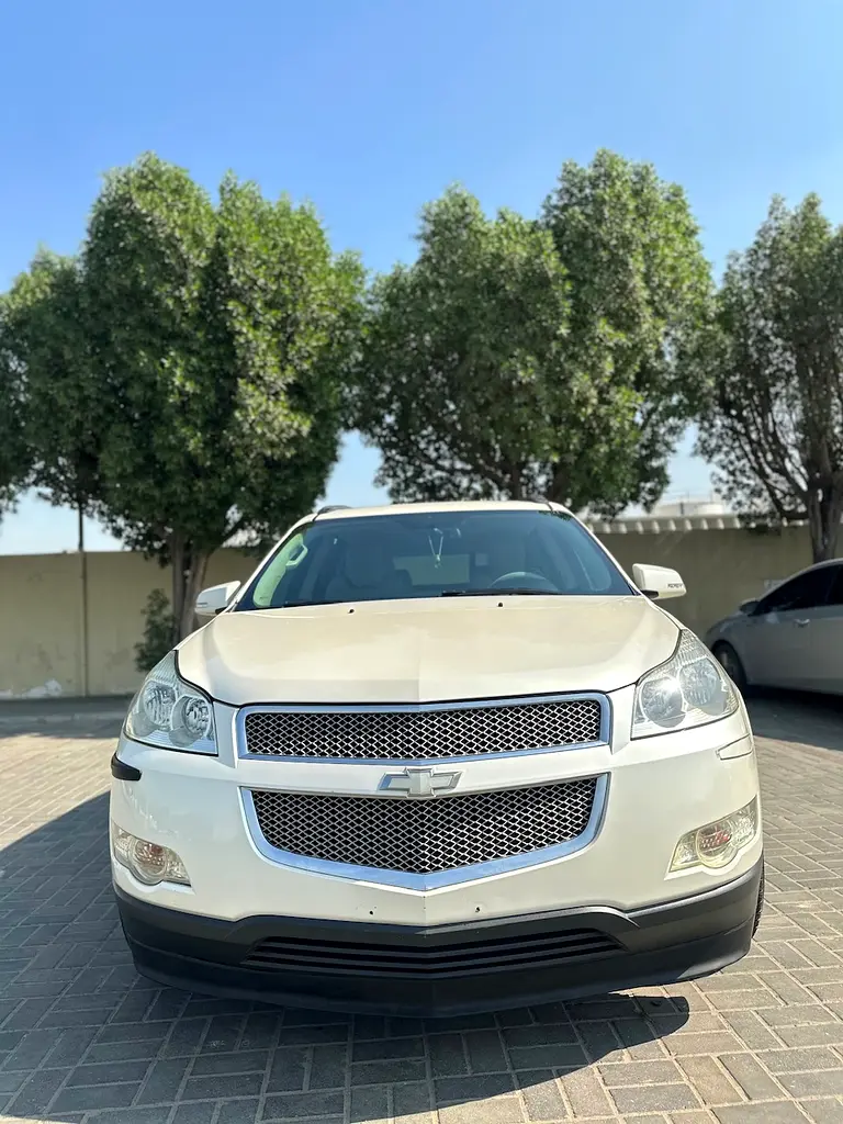 Chevrolet Traverse LTZ 2011 - GCC Specs - top of the line - Image 5