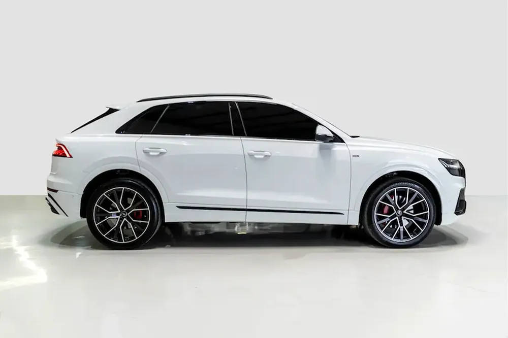 Audi Q8 55 TFSI Quattro 2022 - Image 13