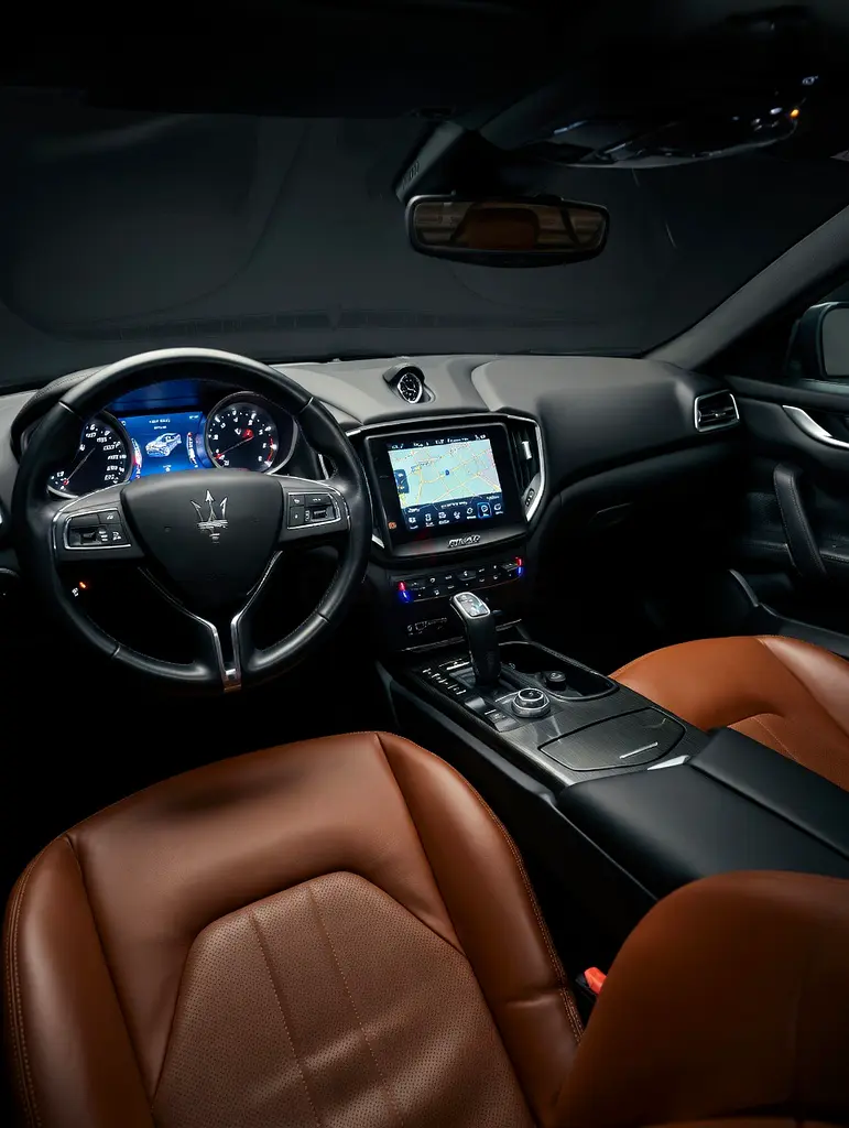 Maserati Ghibli 2019 | GCC Specs | Pristine Condition - Image 10