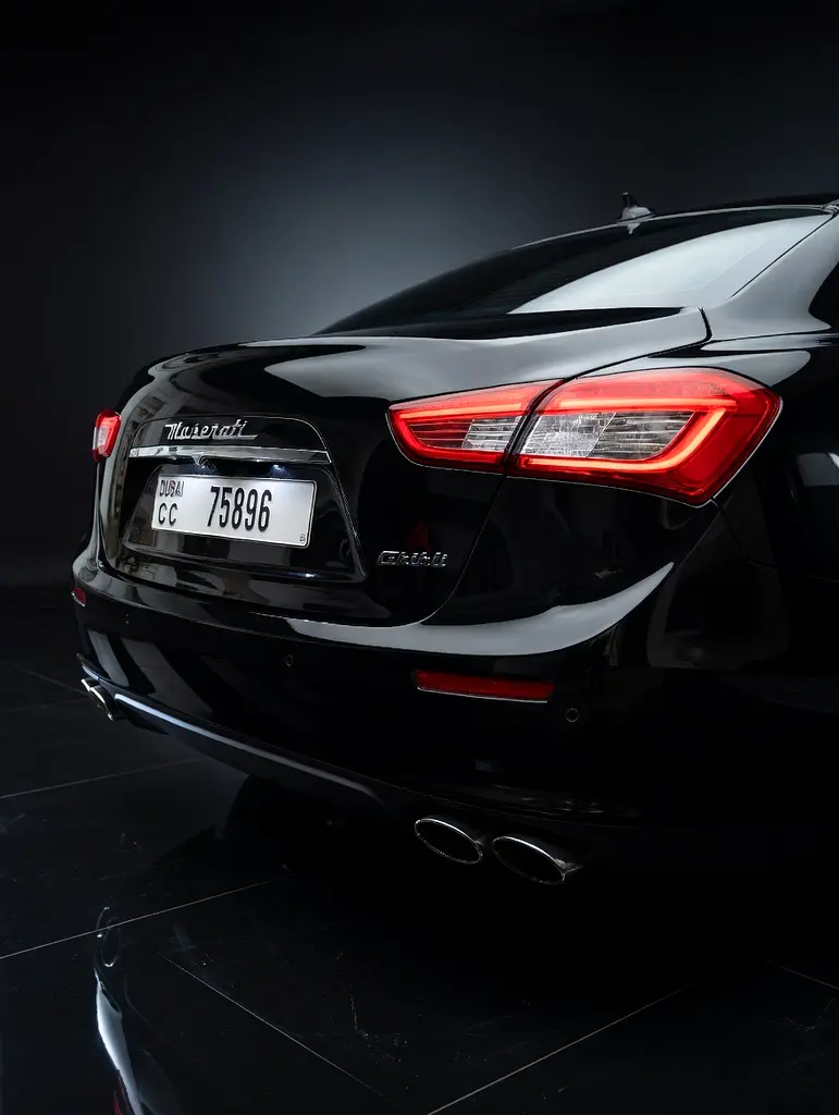 Maserati Ghibli 2019 | GCC Specs | Pristine Condition - Image 11