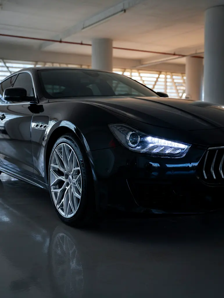 Maserati Ghibli 2019 | GCC Specs | Pristine Condition - Image 8