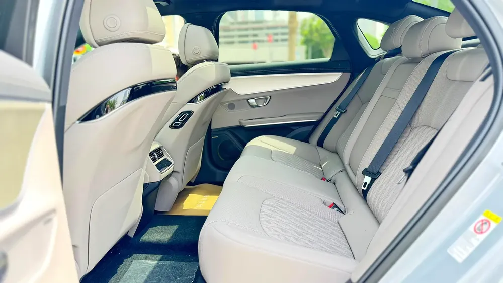 BYD HAN 2025 | Plug in Hybrid | Elite Edition | 125 KM EV Range - Image 8