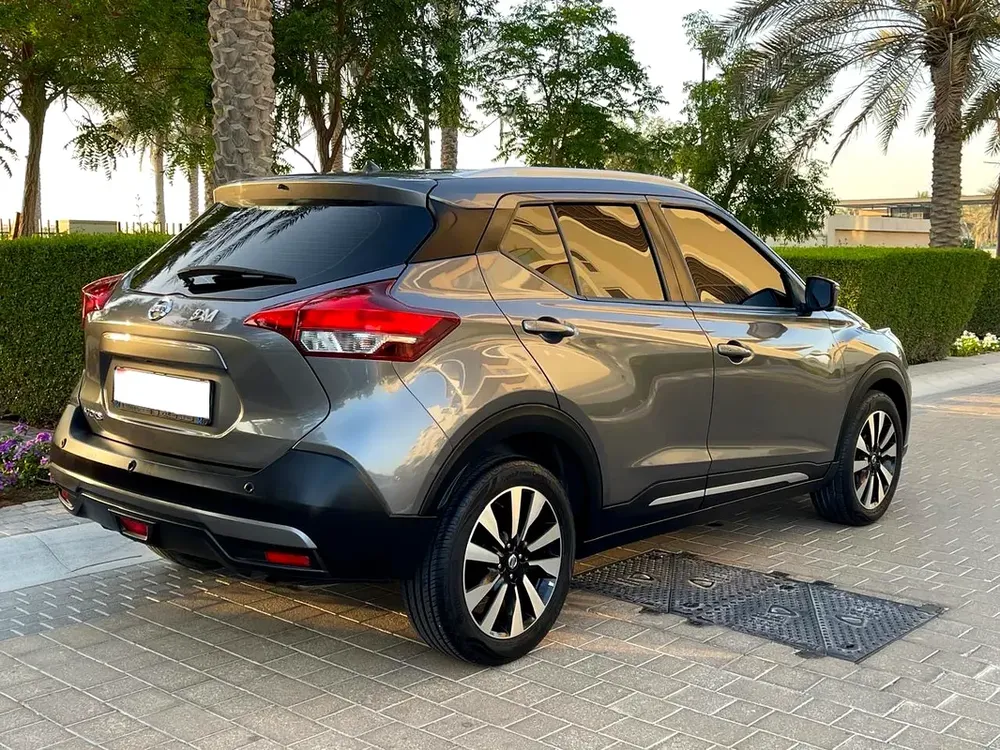 2020 Nissan Kicks SL //Very Low Mileage//Full agency Maintained// No Accident - Image 6