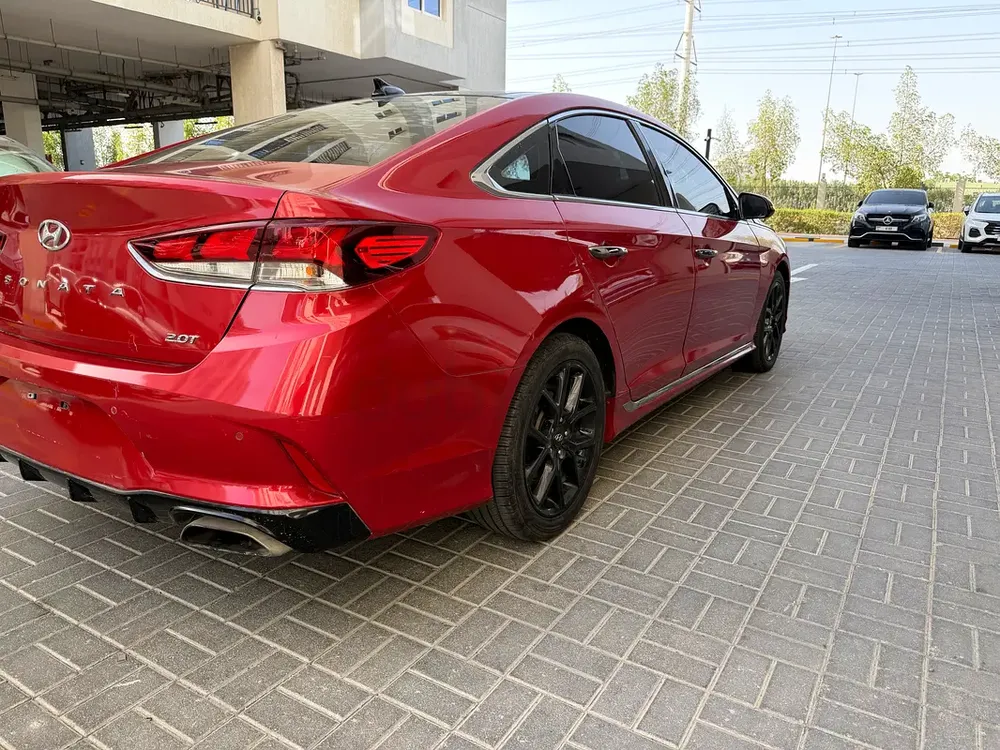 Hyundai Sonata Limited 2.0T - Image 10