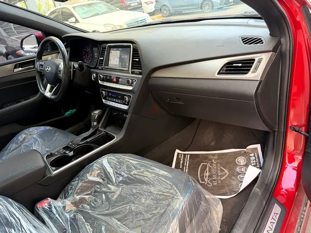 Hyundai Sonata Limited 2.0T - Image 16