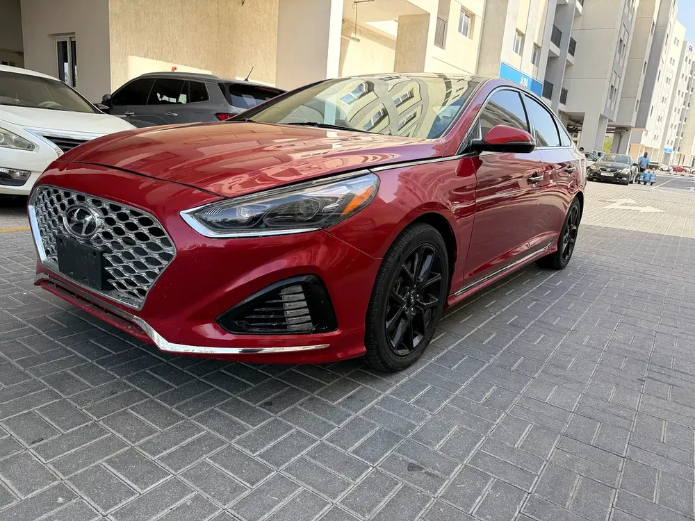 Hyundai Sonata Limited 2.0T - Image 4