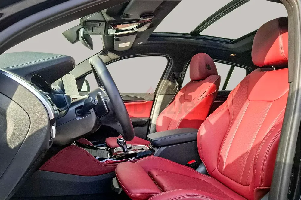AED 3723/month | 2025 BMW X4  | GCC Specs | Ref#455202 - Image 11