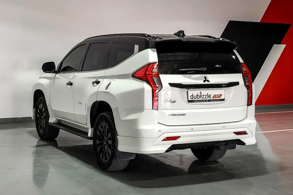 AED 1398/month | 2023 Mitsubishi Montero Sport  | GCC Specs | Ref#458744 - Image 8