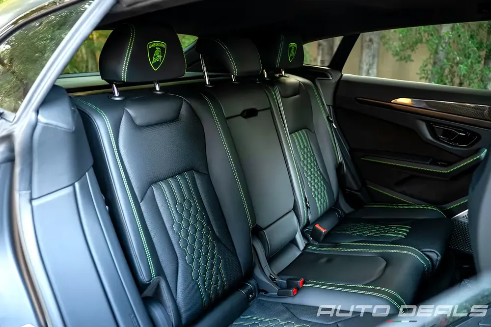2025 Lamborghini Urus SE Capsule Hybrid | Brand New | Best in Class | Carbon Fiber Interior - Image 11