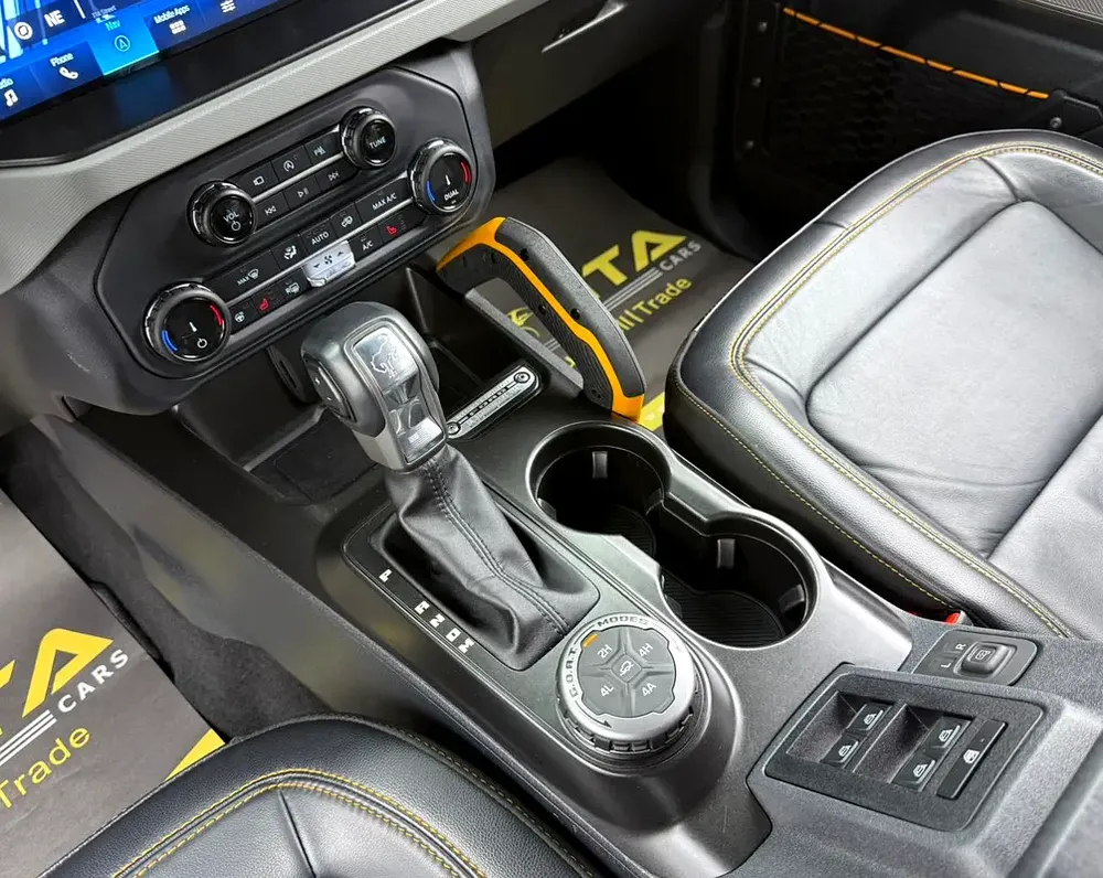 2022 Ford Bronco Badlands ,Agency Warranty+Service Contract+Full Service History ,GCC - Image 17