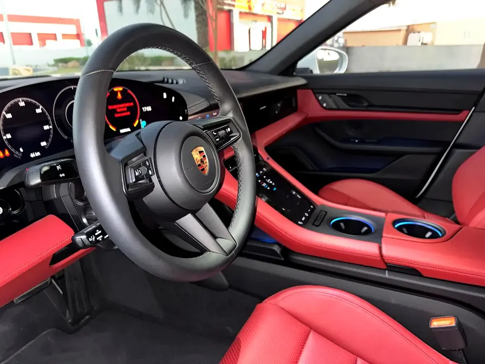**2023**BRAND NEW GCC SPEC UNDER WARRANTY - Image 9
