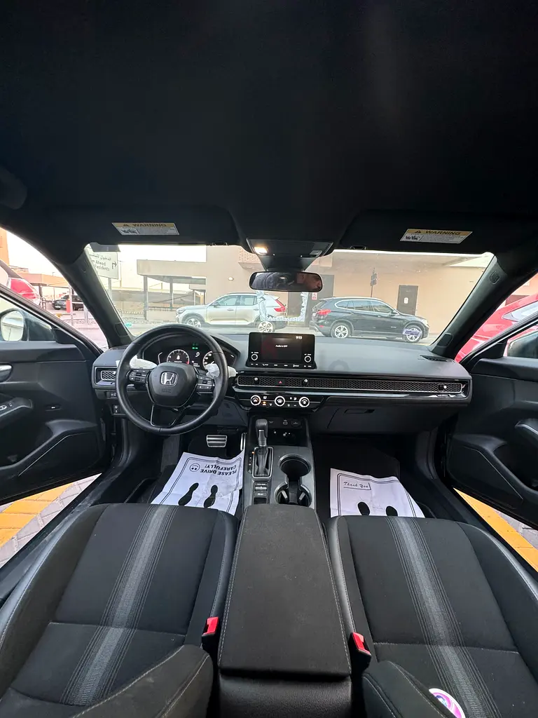 2024 Honda Civic Sport - American Specs - Low Mileage - Pristine Condition - Image 8