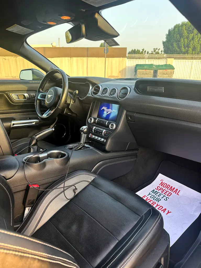 Ford Mustang GT Premium 2021 | Canadian Specs | V8 Performance - Image 10