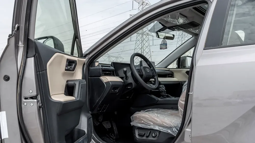 2026 Toyota Rav4 XLE 4x4 2.0L AT Petrol AWD - Image 9