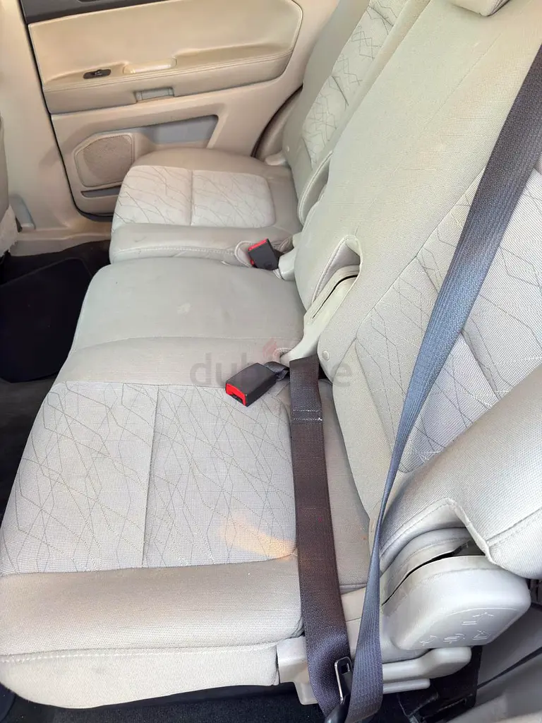 Ford Explorer - Excellent Condition - Full Service History - Agency Mataintaned - Image 11