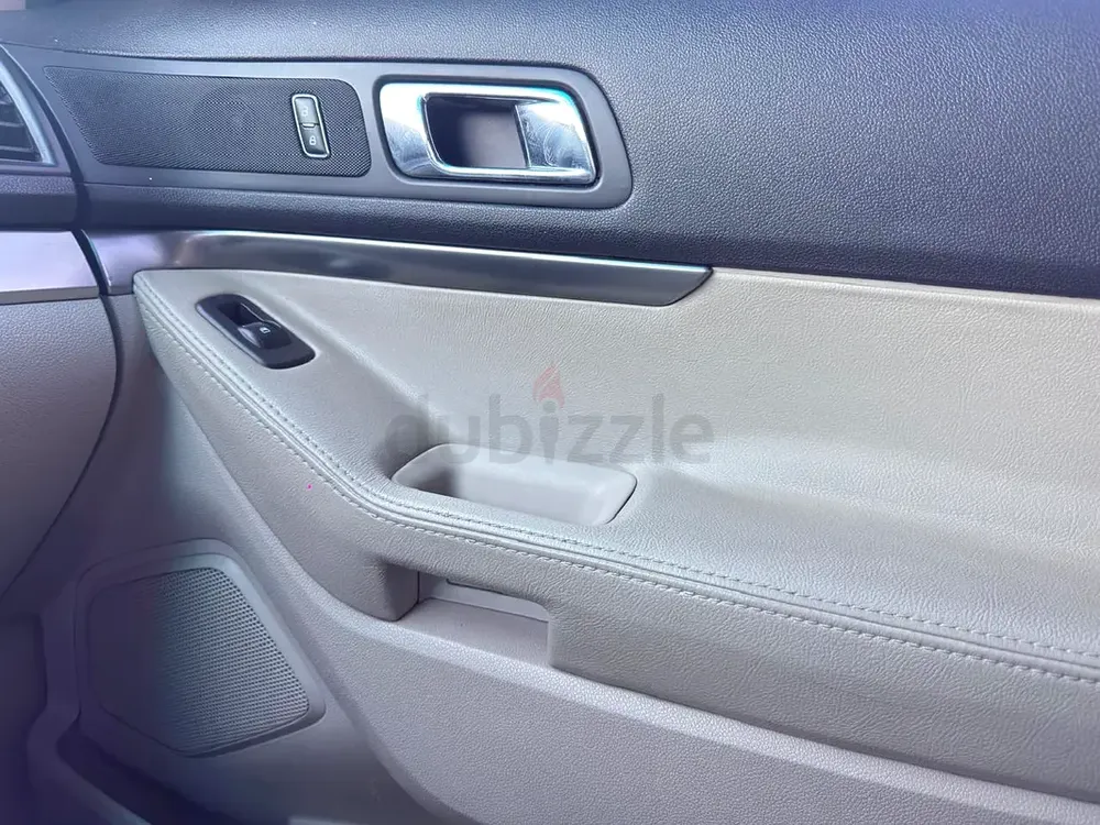 Ford Explorer - Excellent Condition - Full Service History - Agency Mataintaned - Image 13
