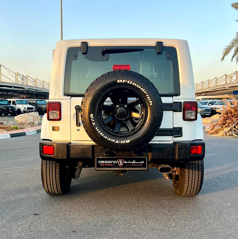 GCC Specs 2015 Jeep Wrangler Sahara - Ready for Adventure! - Image 8