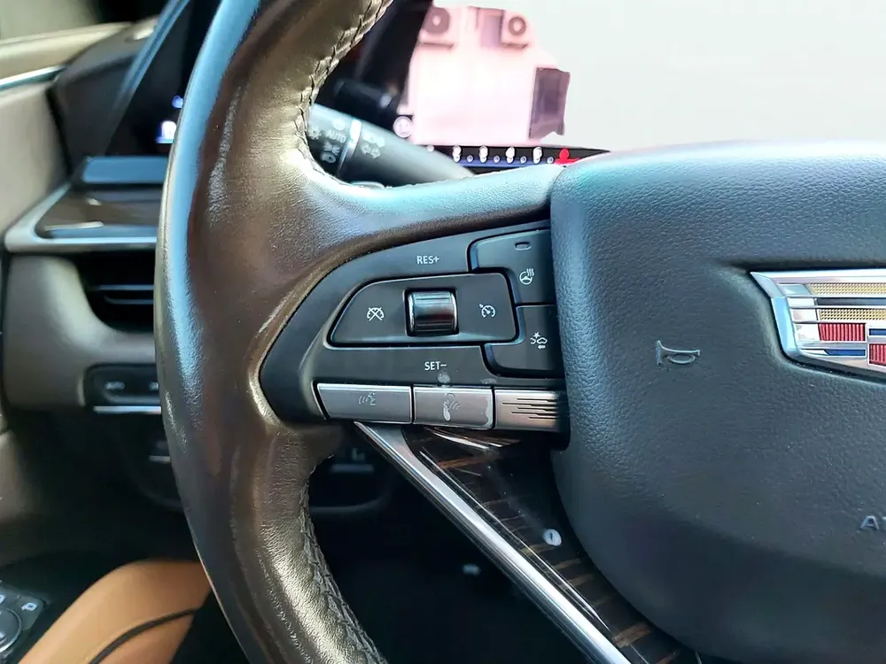 2021 Cadillac Escalade Platinum 6.2L | GCC Specifications - Image 19