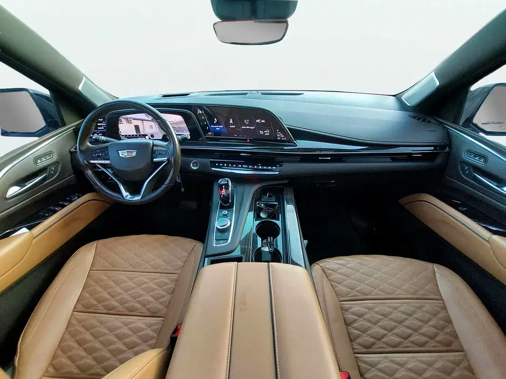2021 Cadillac Escalade Platinum 6.2L | GCC Specifications - Image 9