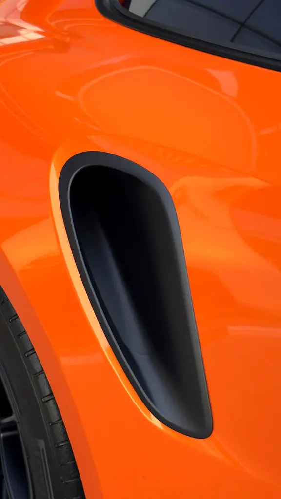 2025 Porsche 911 GT3 RS Weissach - Euro Specs - Under Porsche Warranty -Full service record - Image 17